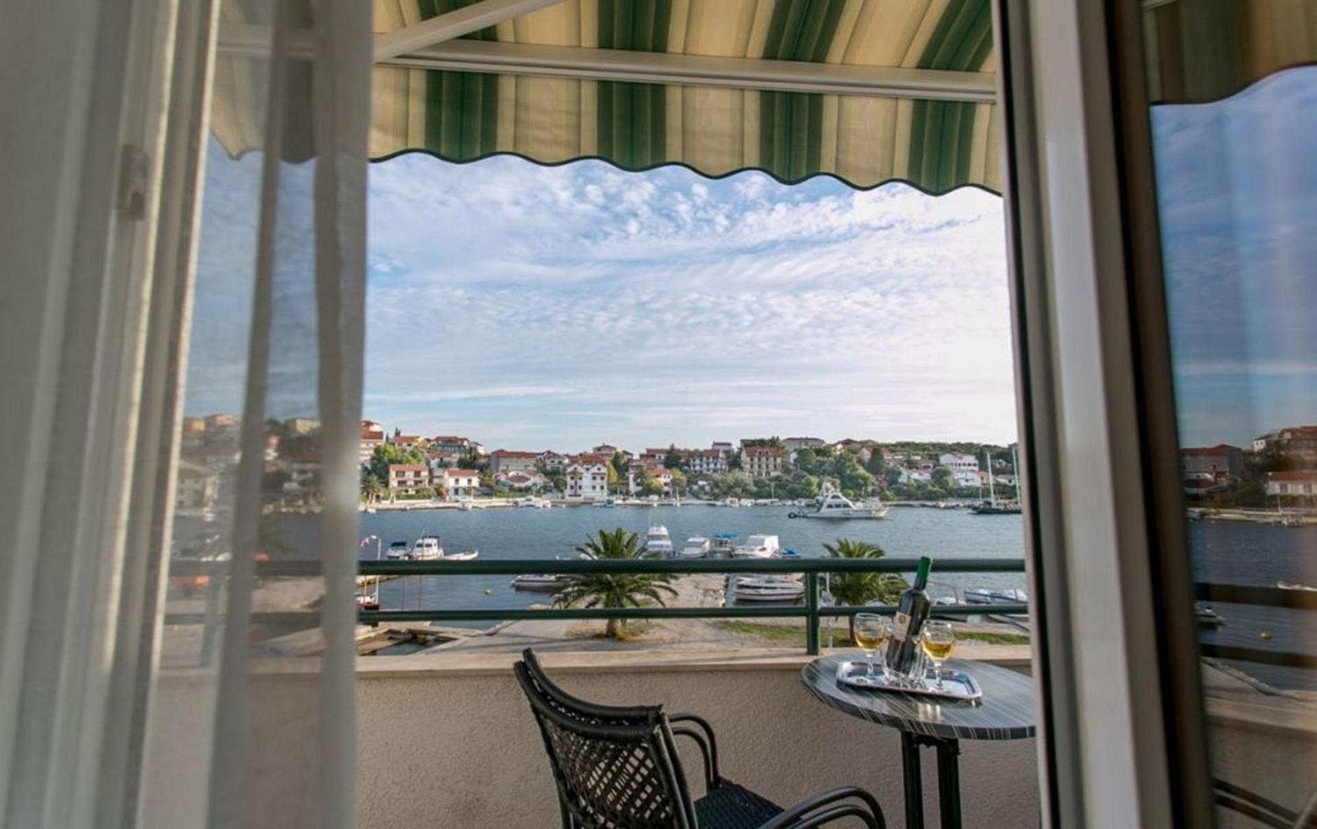 Apartments Mare - 30 M From Pebble Beach 希杰·弗朗吉卡 外观 照片