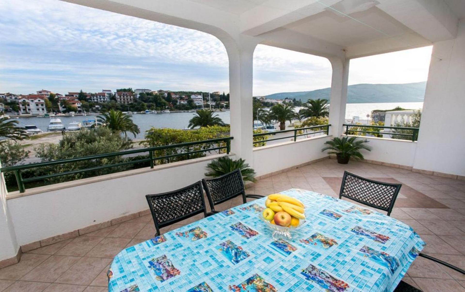 Apartments Mare - 30 M From Pebble Beach 希杰·弗朗吉卡 外观 照片