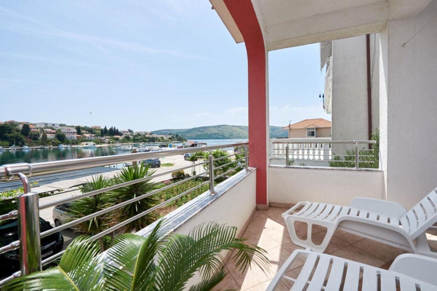 Apartments Mare - 30 M From Pebble Beach 希杰·弗朗吉卡 外观 照片